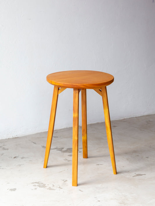 Mesa de apoio - Oriente