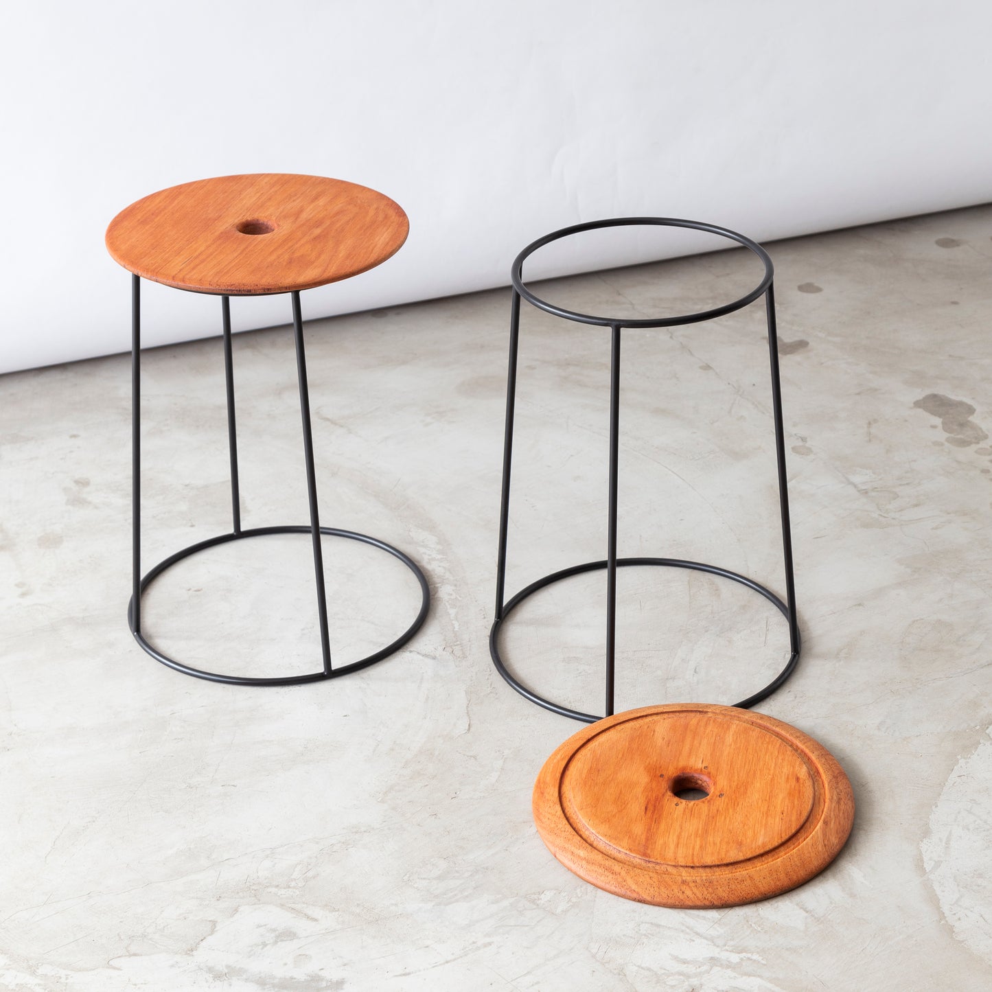 Mesa de Apoio Floratta