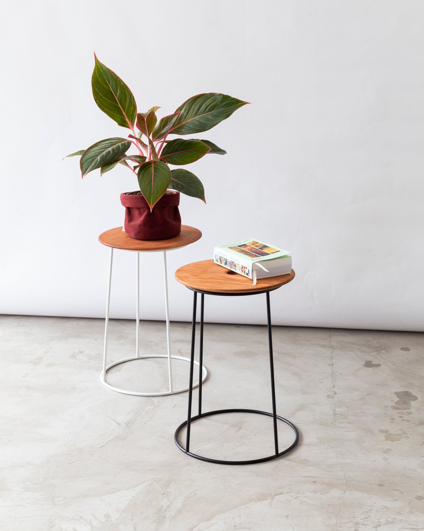 Mesa de Apoio Floratta