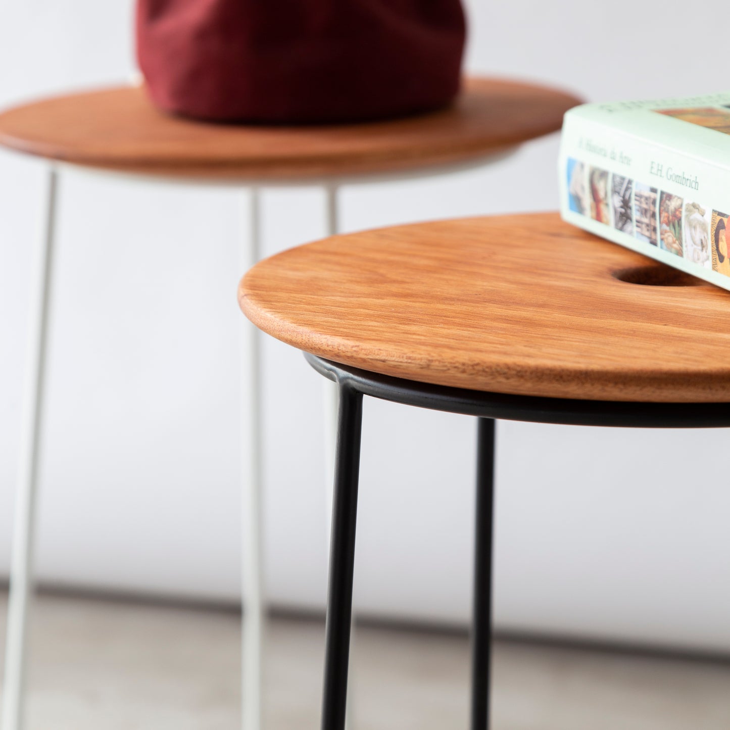 Mesa de Apoio Floratta